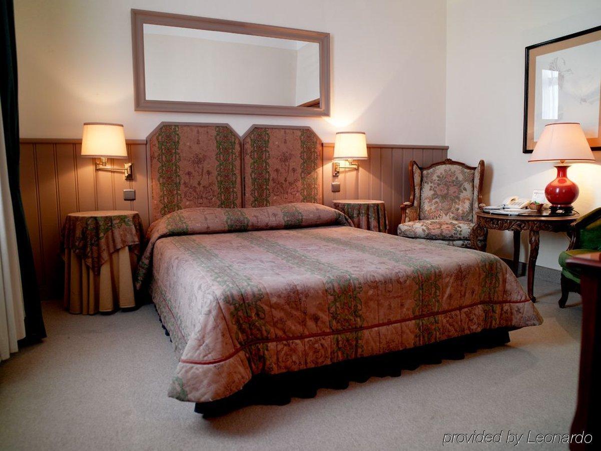 Hotel Firean Antuérpia Quarto foto